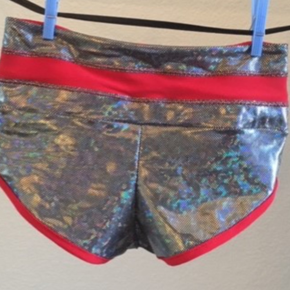 shorts - Picture 3 of 3